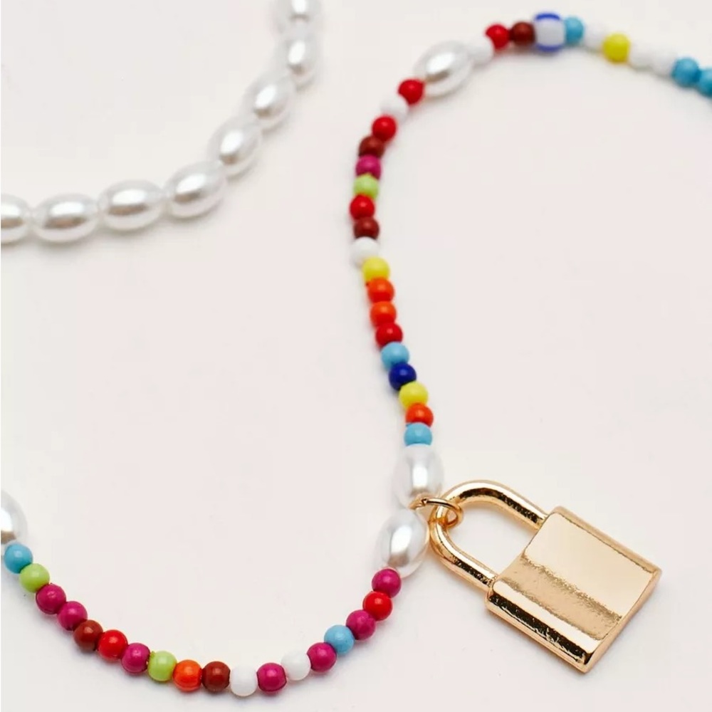 Multicolor Beaded Faux Shell Sea Rave Padlock Necklace